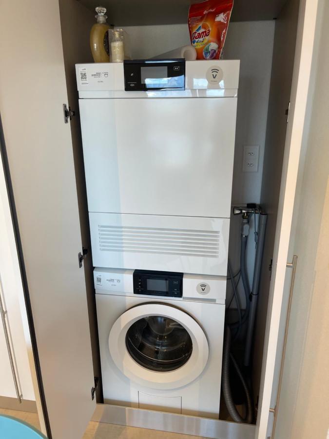Central Apartment , Free Parking Locarno Exterior foto